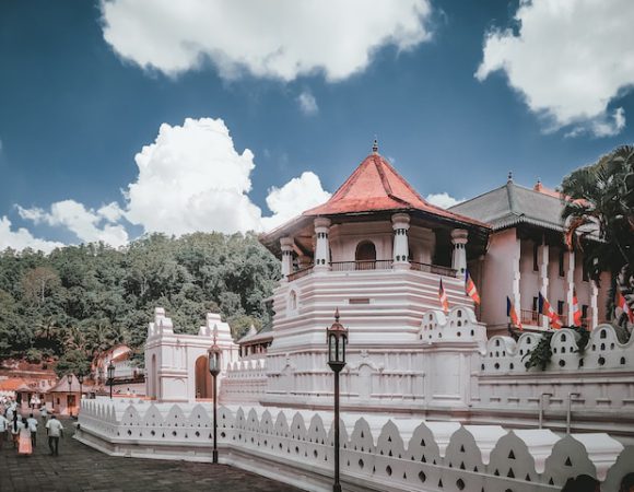 Traditional Kandy City Tour